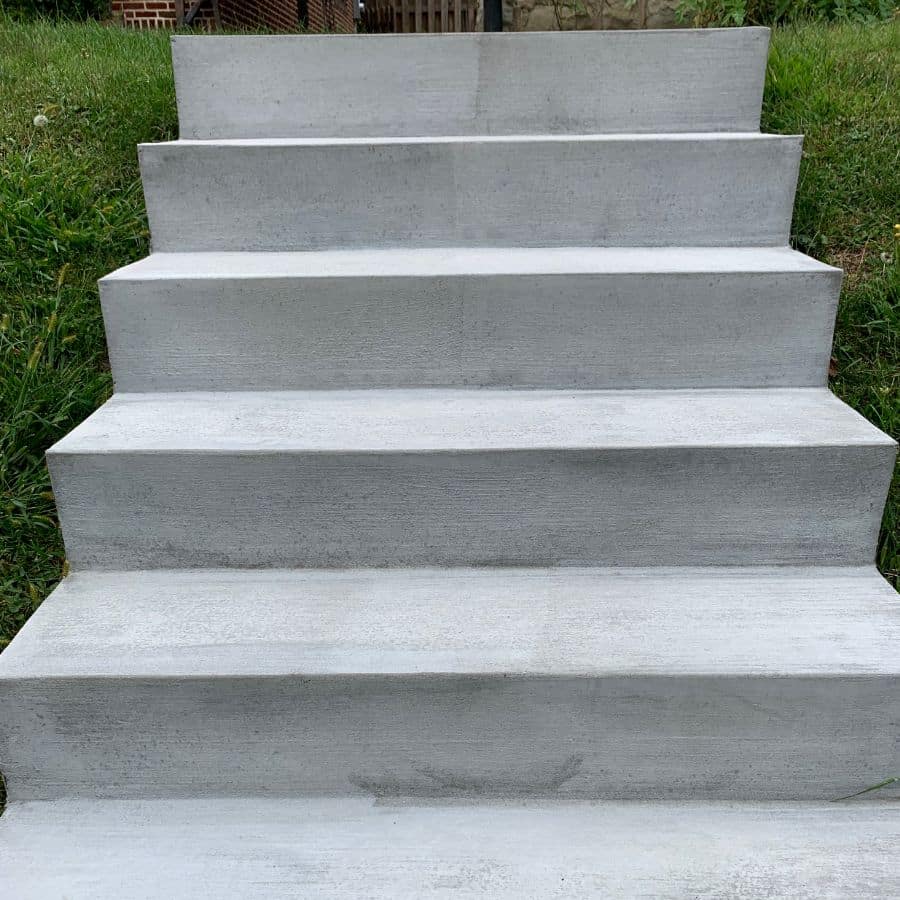 While aesthetics are certainly important in concrete stair-step design, we also understand safety's essential role, especially when it comes to outdoor steps.